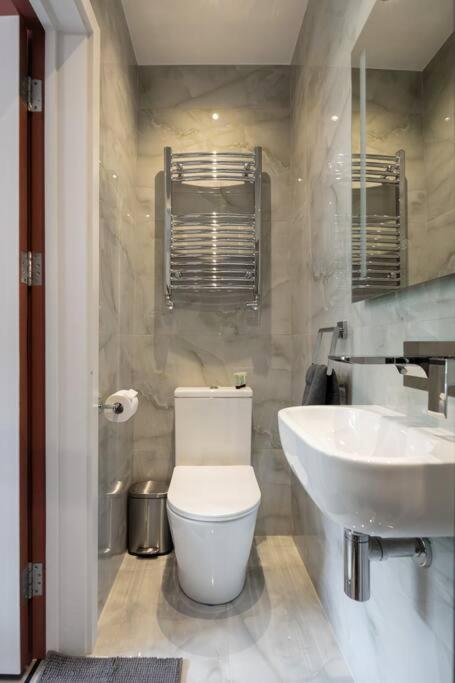 1Lsr - High-End Luxury 2 Bed Designer Apartment Лондон Экстерьер фото